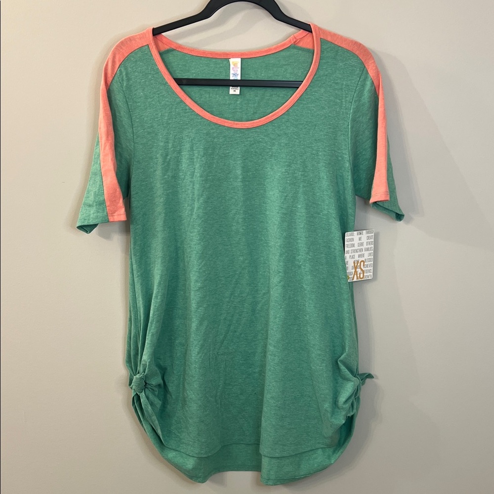 LuLaRoe Green and Coral Short Sleeve Tee